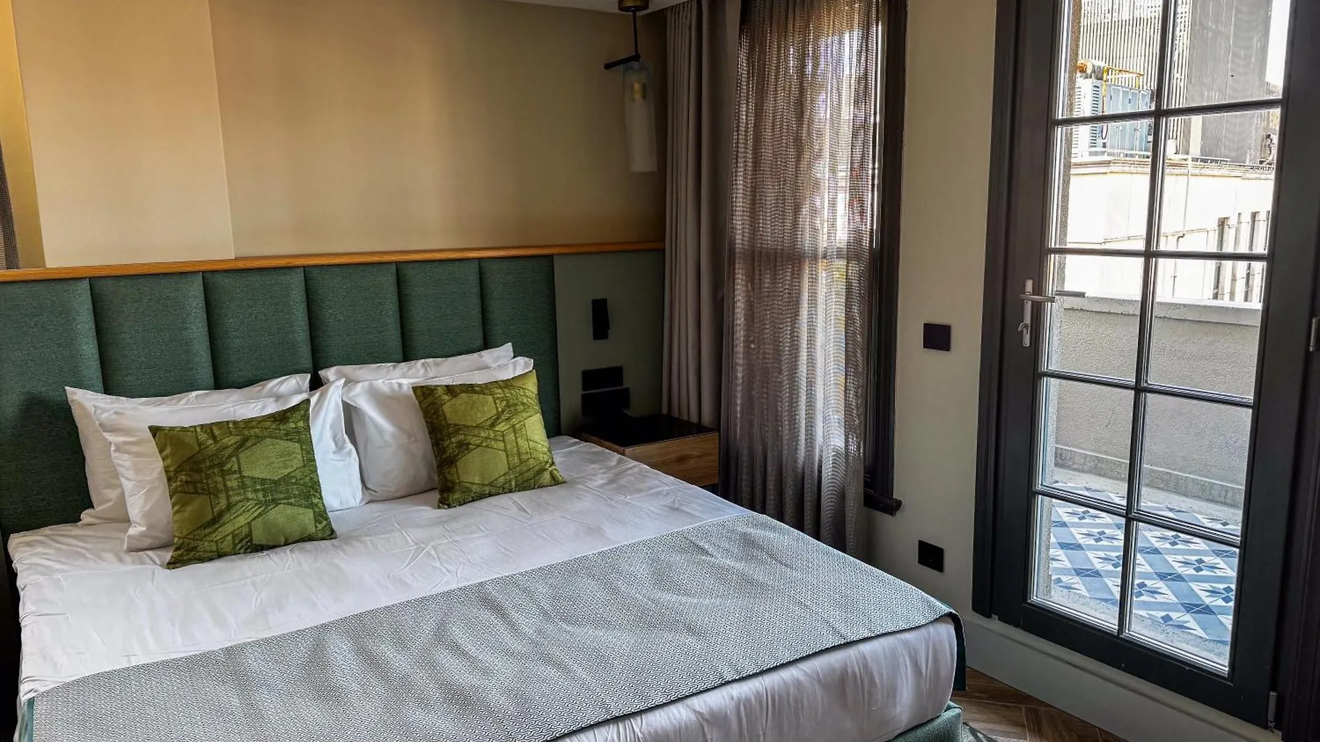 The Wings Hotels Pera Istanbul 0*,